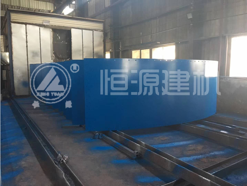 客戶的需求就是我們的追求，300T定制水泥倉制作完成